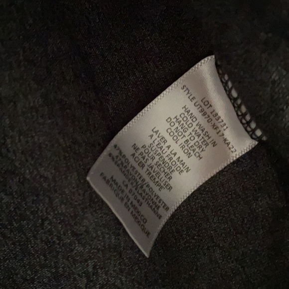 🌷. NWT ONE ❤️ CLOTHING holiday Christmas HOHOHO snowflake foil soft tee S - Picture 3 of 4